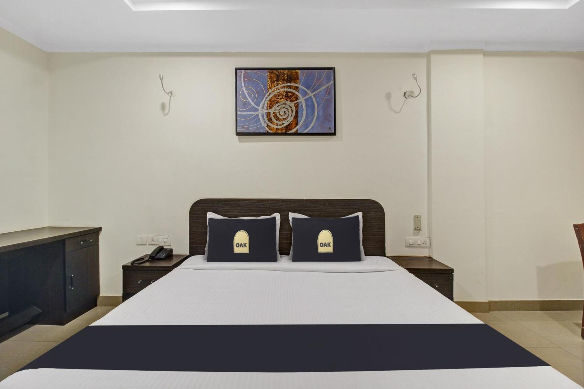 Hotel Super Townhouse Oak Lb Nagar Ramoji Hyderabad Exterior foto
